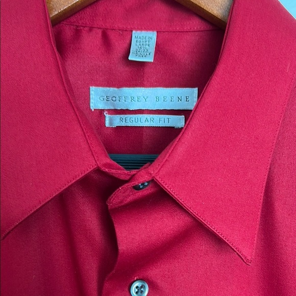 Geoffrey Beene Red Shirt | Perfect for Work or Date Night - Picture 3 of 7